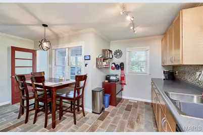 1127 Caulks Hill Road, Saint Charles, MO 63304 - Photo 10