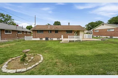 3011 Peal Drive, Mehlville, MO 63125 - Photo 30