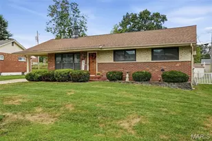3011 Peal Dr, Mehlville, MO 63125 - Photo 2