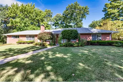 2 Creekside Lane, Creve Coeur, MO 63141 - Photo 1