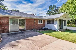 2 Creekside Ln, Creve Coeur, MO 63141 - Photo 34