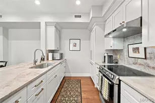 750 S Hanley Rd, Clayton, MO 63105 - Photo 14