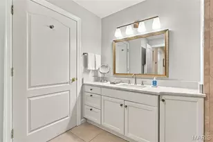 750 S Hanley Rd, Clayton, MO 63105 - Photo 22