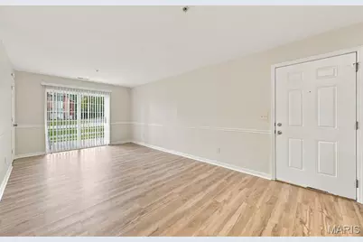 660 Materdie Lane #104, Florissant, MO 63031 - Photo 8