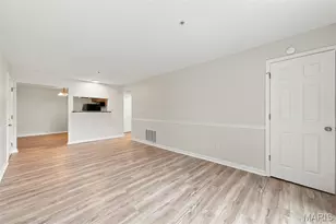 660 Materdie Ln, Florissant, MO 63031 - Photo 6