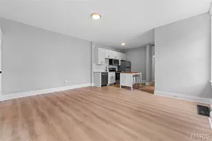 3430 Grace Ave, Saint Louis, MO 63116 - Photo 6