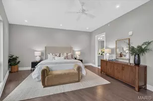 8250 Forsyth Blvd, Clayton, MO 63105 - Photo 18