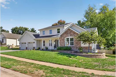 1952 Farm Valley Drive, Chesterfield, MO 63017 - Photo 2