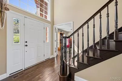 4964 Sunset Oaks Lane, Saint Louis, MO 63128 - Photo 8