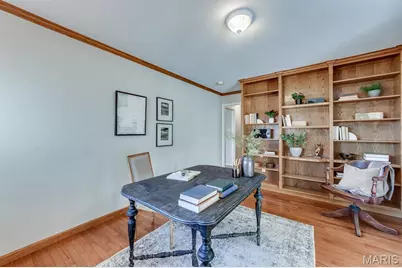 7421 Kenrick Pointe Drive, Shrewsbury, MO 63119 - Photo 18