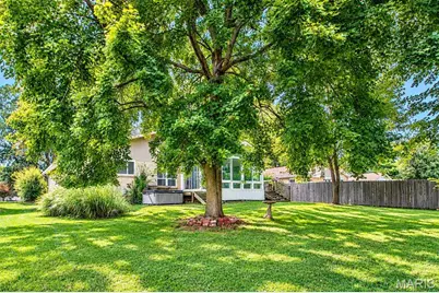 1512 Polaris Drive, Ballwin, MO 63011 - Photo 42