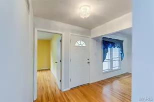 1512 Polaris Dr, Ballwin, MO 63011 - Photo 2