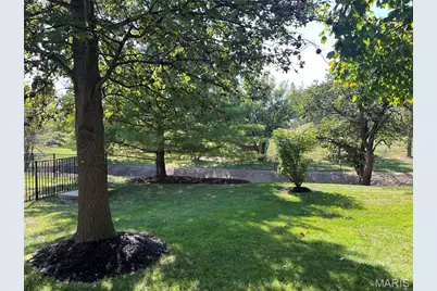 9757 Tesson Creek Estates Drive, Saint Louis, MO 63123 - Photo 48