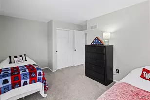 9757 Tesson Creek Estates Dr, Saint Louis, MO 63123 - Photo 32
