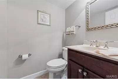 2372 Hidden Meadow Lane, Ballwin, MO 63021 - Photo 18