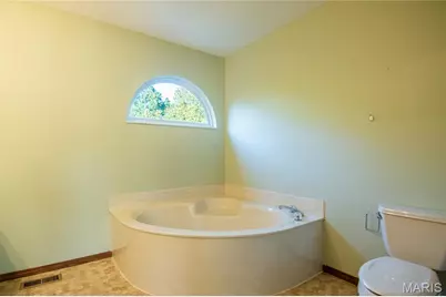 4333 Gemstone Circle, Saint Louis, MO 63125 - Photo 32