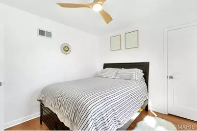 8400 Richard Avenue, University City, MO 63132 - Photo 12