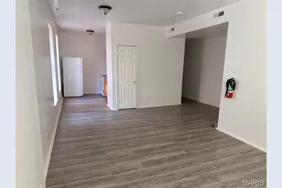 1320 Academy Avenue #C, Saint Louis, MO 63113 - Photo 1
