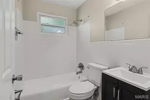 2295 Liberty Dr, Florissant, MO 63031 - Photo 14