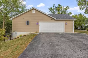 9814 Ridgecrest Dr, Hillsboro, MO 63050 - Photo 4
