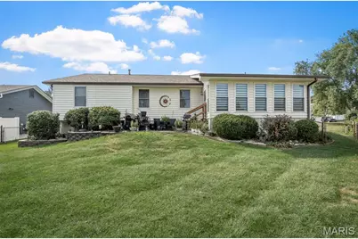355 Birmingham Drive, O'Fallon, MO 63366 - Photo 38
