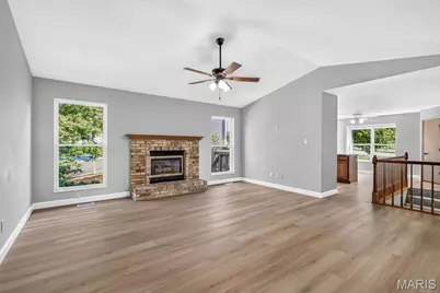3001 Oakstowne Place, Saint Louis, MO 63129 - Photo 10