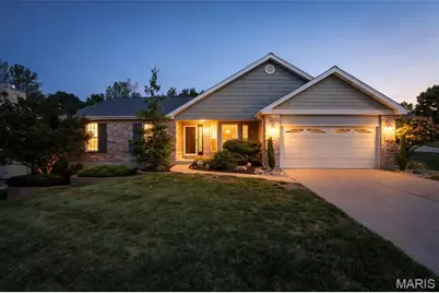 3001 Oakstowne Place, Saint Louis, MO 63129 - Photo 2