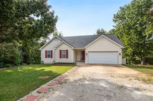 528 Blue Bird Ln, Saint Clair, MO 63077 - Photo 2