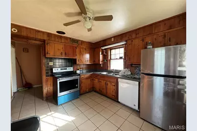 1939 Dyer Avenue, Overland, MO 63114 - Photo 8