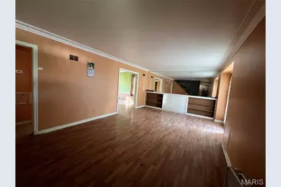 1939 Dyer Avenue, Overland, MO 63114 - Photo 4