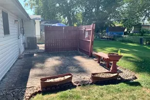 660 Central Pkwy, Florissant, MO 63031 - Photo 2