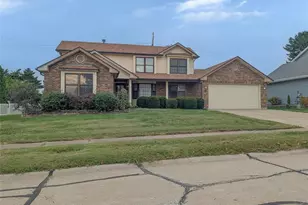 24 Huntington Pkwy, Saint Charles, MO 63301 - Photo 1
