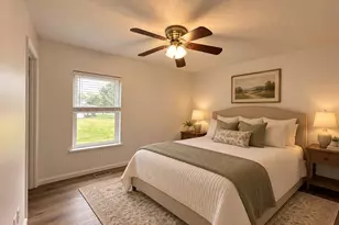 302 Roosevelt Ave, Warrenton, MO 63383 - Photo 10