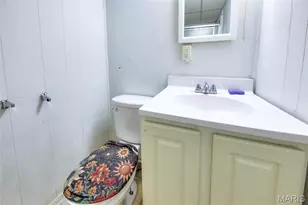 3056 Bellerive Dr, Bel-Nor, MO 63121 - Photo 36