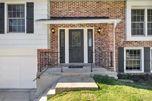 392 Genoa Dr, Ballwin, MO 63021 - Photo 38