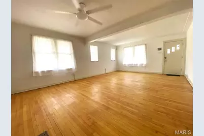 3101 Gary Drive, Saint Louis, MO 63121 - Photo 2