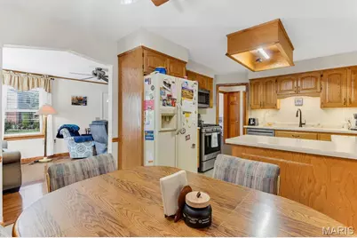 7000 Holly Hills Avenue, Saint Louis, MO 63123 - Photo 12