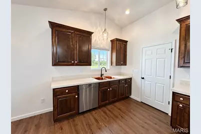 1988 Magnolia Way, Pevely, MO 63070 - Photo 6