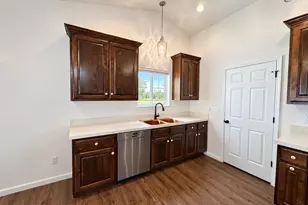 1988 Magnolia Way, Pevely, MO 63070 - Photo 6