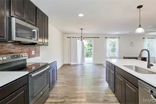 526 Brookside Forest Ct, O'Fallon, MO 63366 - Photo 18