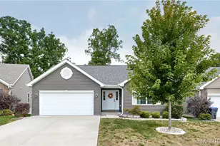 526 Brookside Forest Ct, O'Fallon, MO 63366 - Photo 2