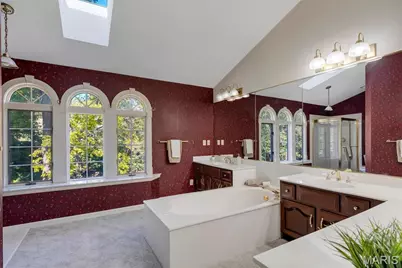 12819 Westledge Lane, Des Peres, MO 63131 - Photo 22