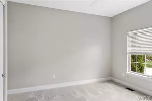 1247 Emerald Gardens Dr, Saint Peters, MO 63376 - Photo 18