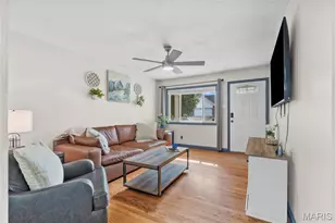 2643 Wessex Dr, Saint Louis, MO 63125 - Photo 4