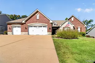 223 Lone Wolf Dr, Festus, MO 63028 - Photo 2