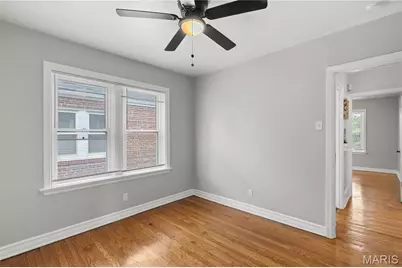 1739 Grape Avenue, Saint Louis, MO 63147 - Photo 18