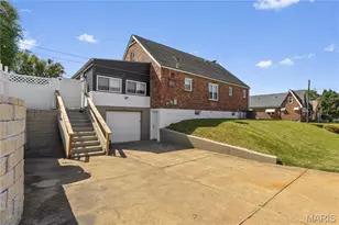 8746 Park Ln, Saint Louis, MO 63147 - Photo 38
