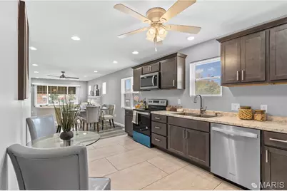 8746 Park Lane, Saint Louis, MO 63147 - Photo 14
