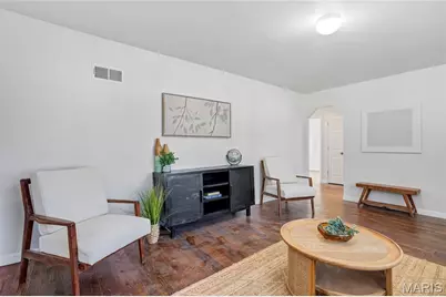 1326 Leroy Avenue, Normandy, MO 63133 - Photo 6