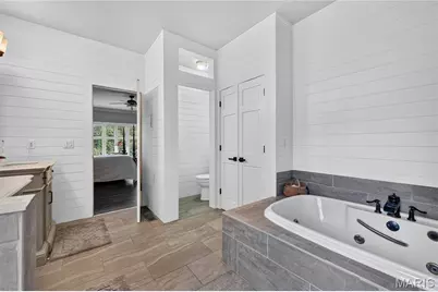 1627 Timberlake Manor Parkway, Chesterfield, MO 63017 - Photo 22